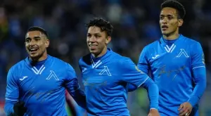 {{ otherArticle[0].article.title }}