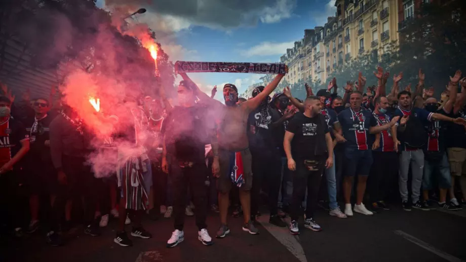 "Ще видиш": ПСЖ почти привлече играч на Байерн Мюнхен, но френски ултраси го заплашиха