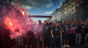 Феновете на ПСЖ с наказателна акция срещу "арогантния Меси" и в Маями (СНИМКА)