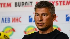 Красимир Балъков: Септември е клуб с традиции, целта е да спасим отбора