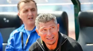 "Точки ни трябват, просто и елементарно е", категоричен бе Балъков след дебюта си