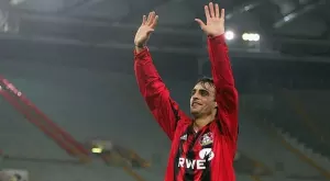 {{ otherArticle[0].article.title }}