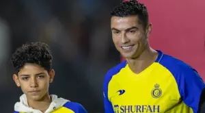 {{ otherArticle[0].article.title }}