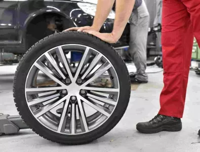 Знаете ли колко тежат автомобилните гуми?