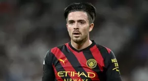 {{ otherArticle[0].article.title }}