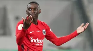 {{ otherArticle[0].article.title }}