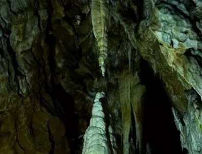 Топ 5 уникални пещери в Родопите