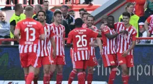 {{ otherArticle[0].article.title }}