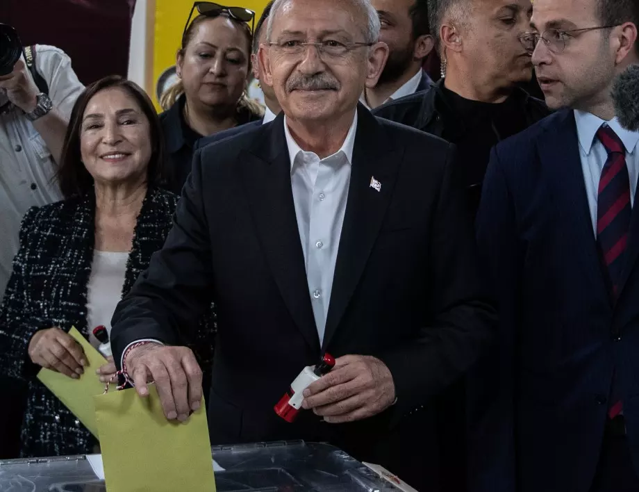 Кемал Кълъчдароглу: За турските граждани в чужбина е "национално задължение" да гласуват на втория тур