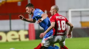 {{ otherArticle[0].article.title }}