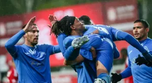 {{ otherArticle[0].article.title }}