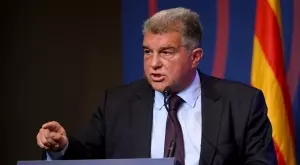 Барселона ще гради новия отбор около петима младоци - очаква оферти за останалите звезди