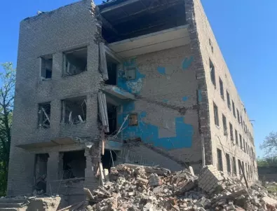 Руска атака е поразила пететажна жилищна сграда в Авдеевка