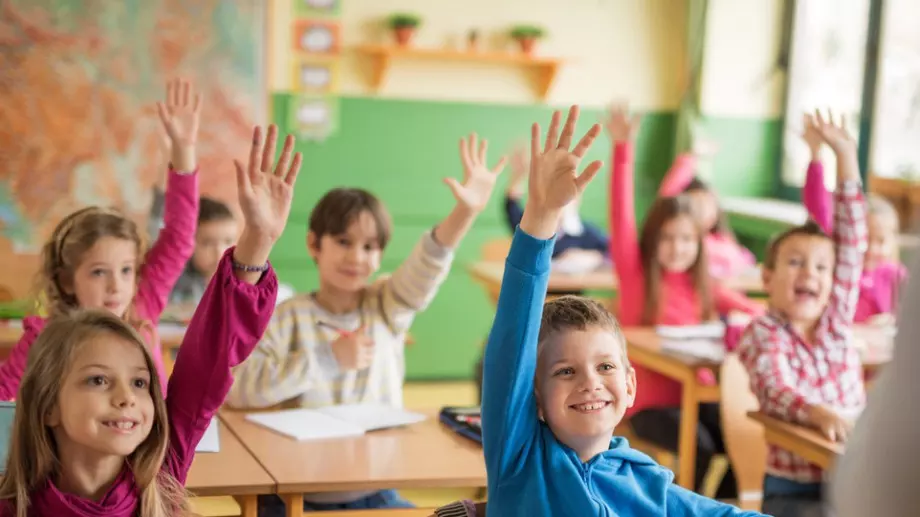 Сравнение: Какво учат децата в 4. клас в България и САЩ?
