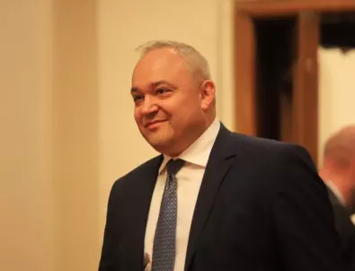 Демерджиев сезира прокуратурата срещу  кабинета 