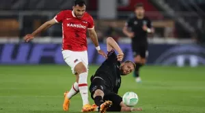 Уест Хям изчака до края, за да си осигури трети финал на европейски турнир (ВИДЕО)