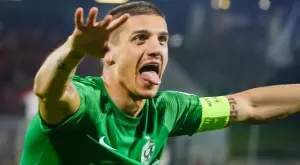 {{ otherArticle[0].article.title }}