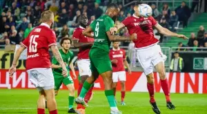 {{ otherArticle[0].article.title }}