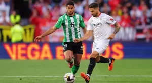 Героят на Аржентина в Катар и на Севиля в Лига Европа преминава във Висшата лига