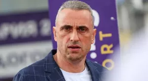 {{ otherArticle[0].article.title }}