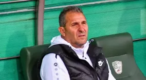 "Ще остане част от историята като застъпник на добрия и честен футбол" - Спартак Варна се сбогува с Херо