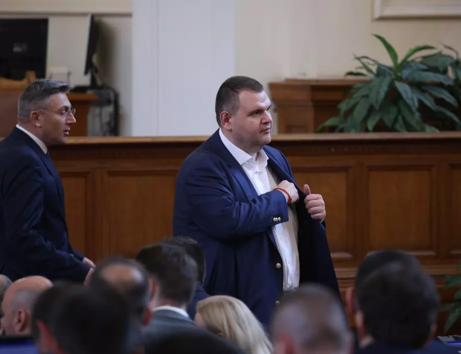 Пеевски каза, че ще се направи общ проект за промени в Конституцията