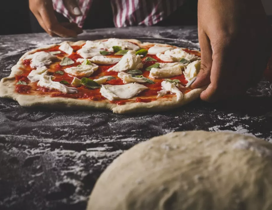 Как да си приготвим най-доброто тесто за пица