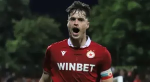 {{ otherArticle[0].article.title }}