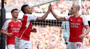 {{ otherArticle[0].article.title }}