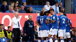 Реакция! Кмет се застъпи за Евертън заради тежкото наказание