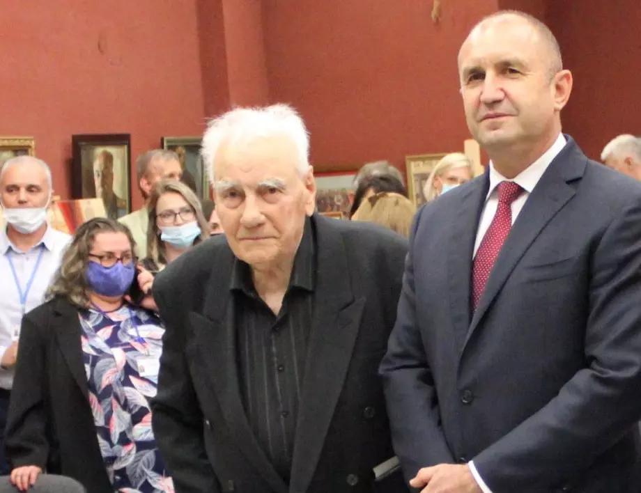 Името на Андрей Романов ще носи алеята към Панорама „Плевенска епопея”