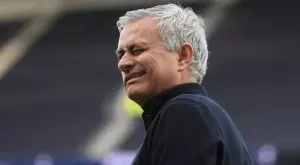 Намек към Байерн Мюнхен? Жозе Моуриньо се зае да учи езика, който му липсва във футбола