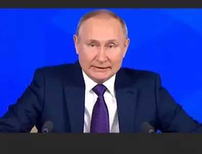 Руският премиер поиска от народа да се обедини около Путин