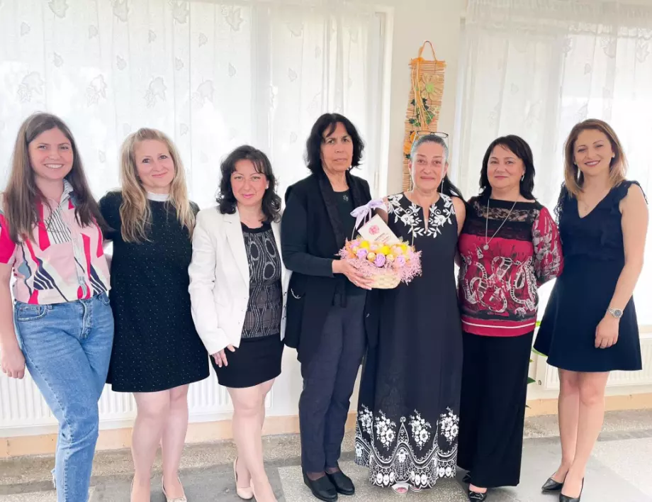 Детска градина "Ивайловград" отпразнува 1 юни и посрещна нов директор