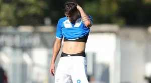 ВИДЕО: Феновете на Бреша обсипаха терена с огън и жупел, след като тимът изпадна от Серия Б