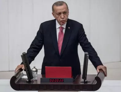 Диктатор докрай: Ердоган се озъби на американска журналистка (ВИДЕО)