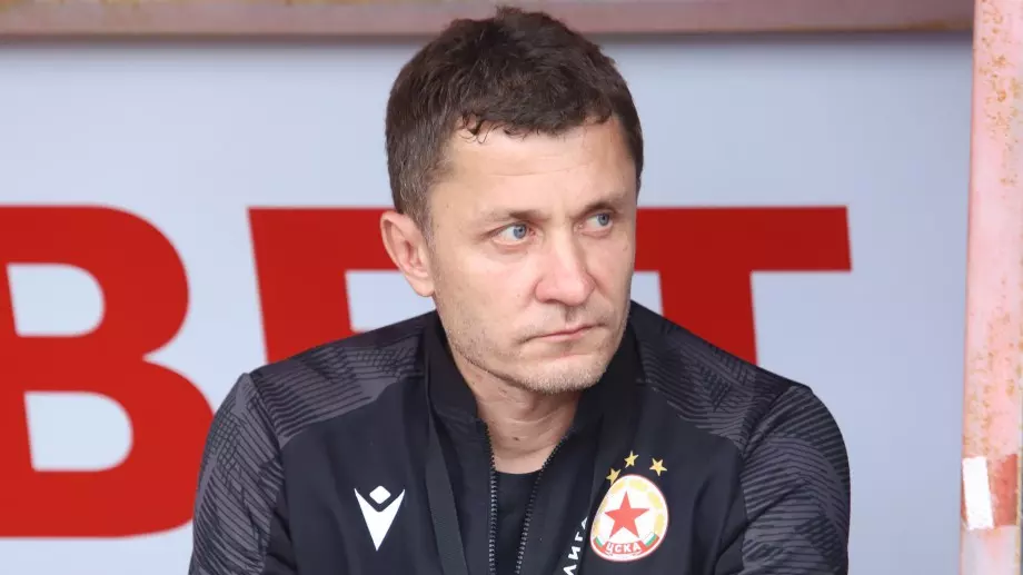 Появи се вариант за нов отбор пред уволнения от ЦСКА Саша Илич 