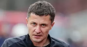 Саша Илич преподава: 11-и мач без загуба - победи "чудака на Гърция"