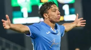 {{ otherArticle[0].article.title }}