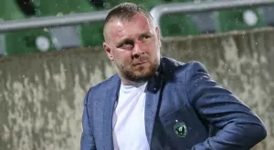 Козмин Моци в ролята на скаут в Румъния, хареса защитник за Лудогорец