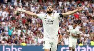 Бензема плака след последния си мач. Плака и в деня, в който видя името си на фланелката на Реал Мадрид (ВИДЕО)