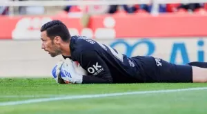 Най-после малка светлина в тунела за вратаря на ПСЖ Серхио Рико