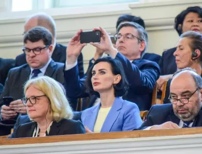 Украинският посланик бе на посещение в парламента