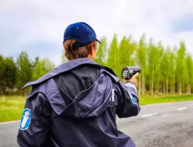 Във Финландия издадоха рекордна глоба за превишена скорост
