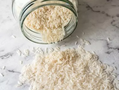 Суров ориз на гладно - полезно или вредно е това?