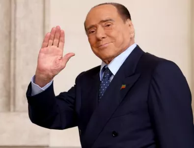 Обичан и мразен: Реакции за смъртта на Силвио Берлускони 
