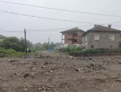 Фандъкова: Обстановката в София след дъжда е нормализирана, отворени са улиците