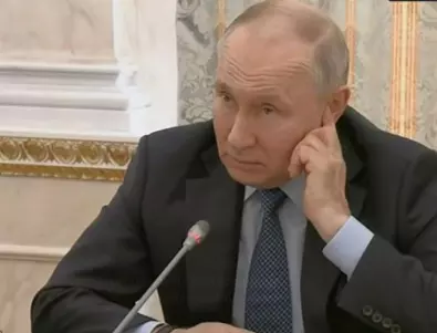 След успехите на Украйна: Путин реши да се покаже и да стяга редиците на генералите (ВИДЕО) 