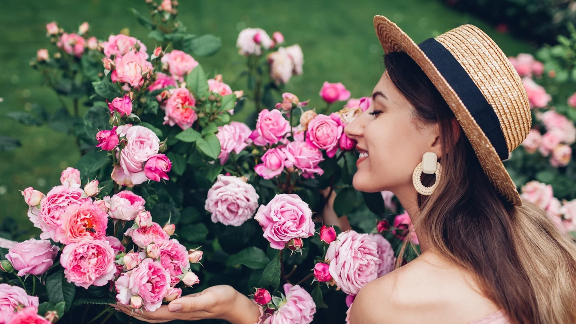 Цветята, които трябва да подрежете през март