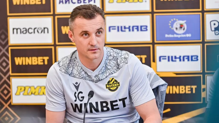 Ботев Пловдив привлича двама, бивш играч на Лудогорец не иска да се връща при „канарчетата“